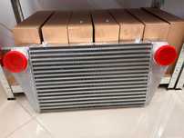TurboWorks универсален интеркулер Intercooler 500x300x76, обърнат