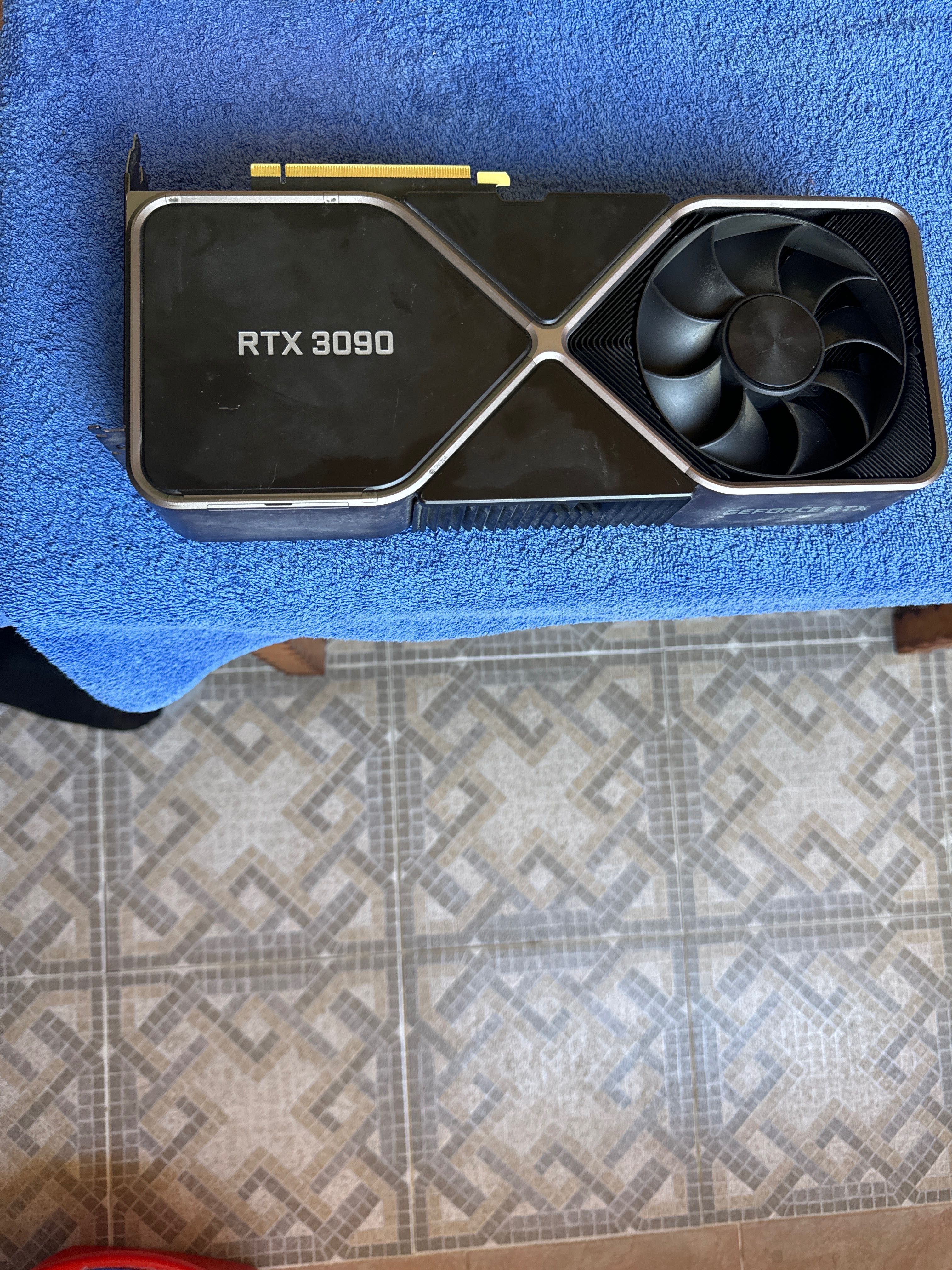 Nvidia rtx3090 2 карти в наличност