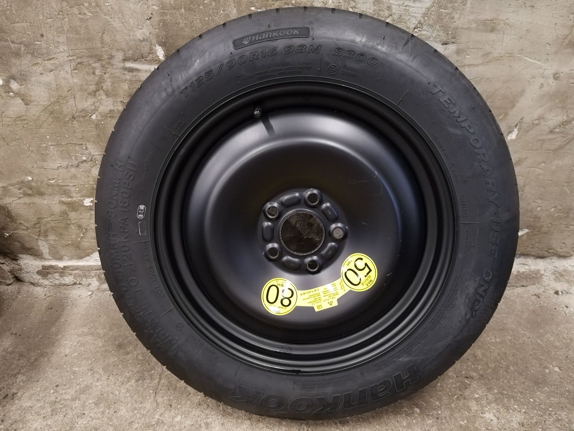 16-ка Форд Волво 125/90R16 5x108 Резервна гума Патерица