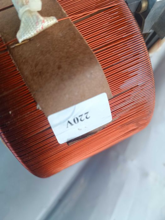 Transformator taroidal ,pentru stabilizator 500w,Cu motor