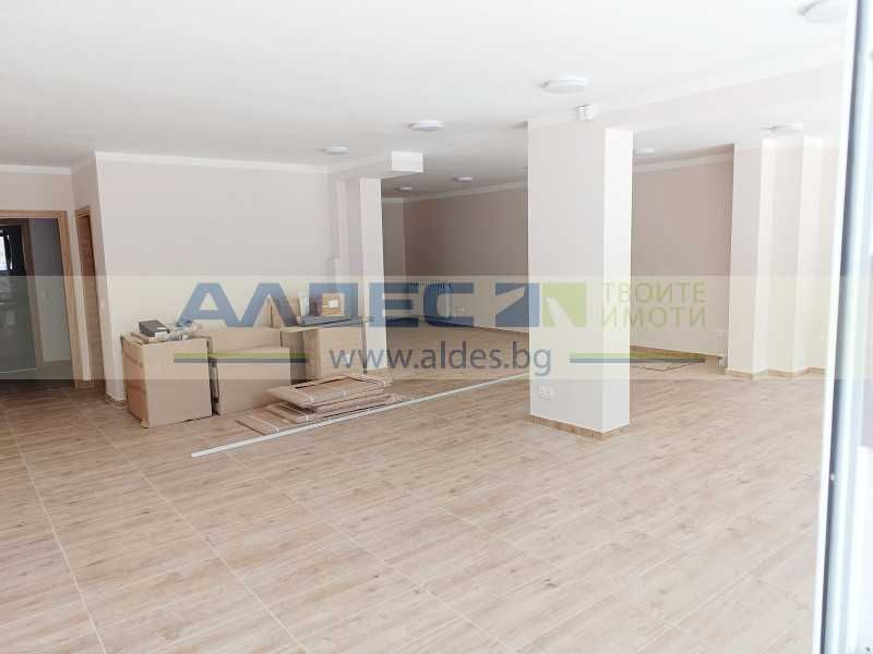 Дава се под наем Офис в София, Център - 220 кв.м за 1400 € - Снимка #4