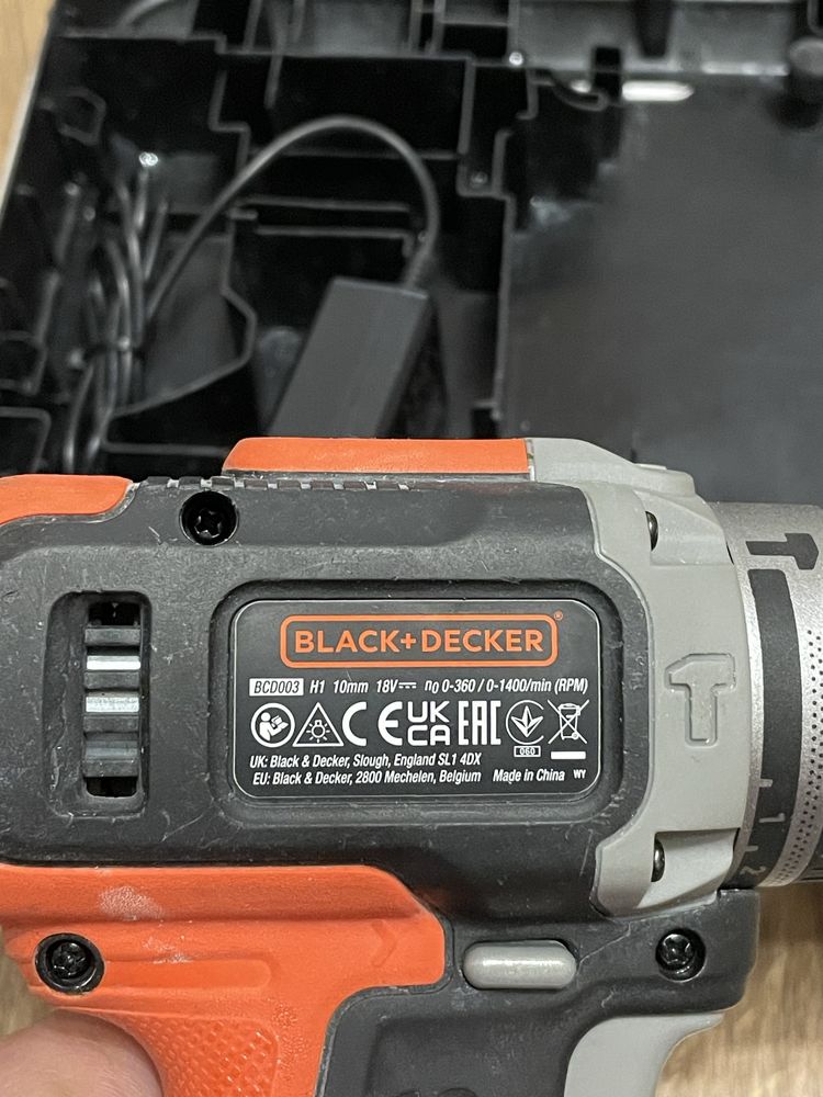 Акумулаторна бормашина 18V BLACK&DECKER