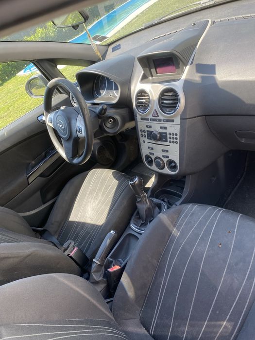 Opel Corsa D 2008 1.3 diesel 75 CP