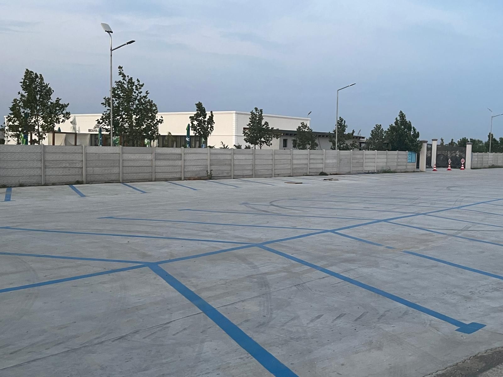 Teren intravilan construibil Complex Aqua Life