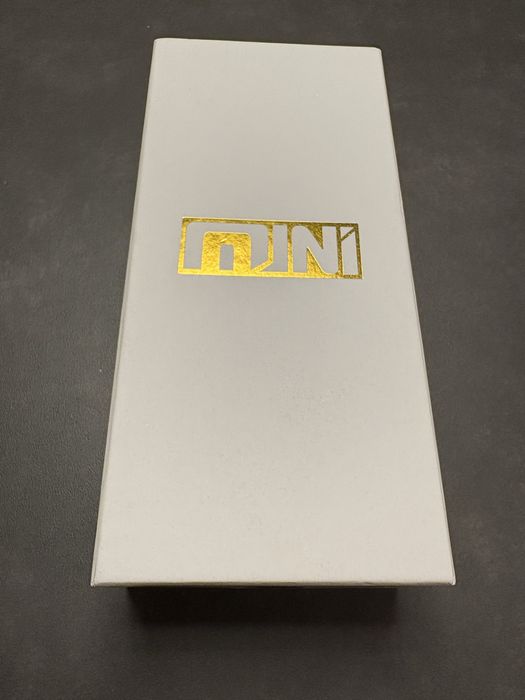 Mini HIFU уред 4в1 за стягане и тонус на лице и тяло