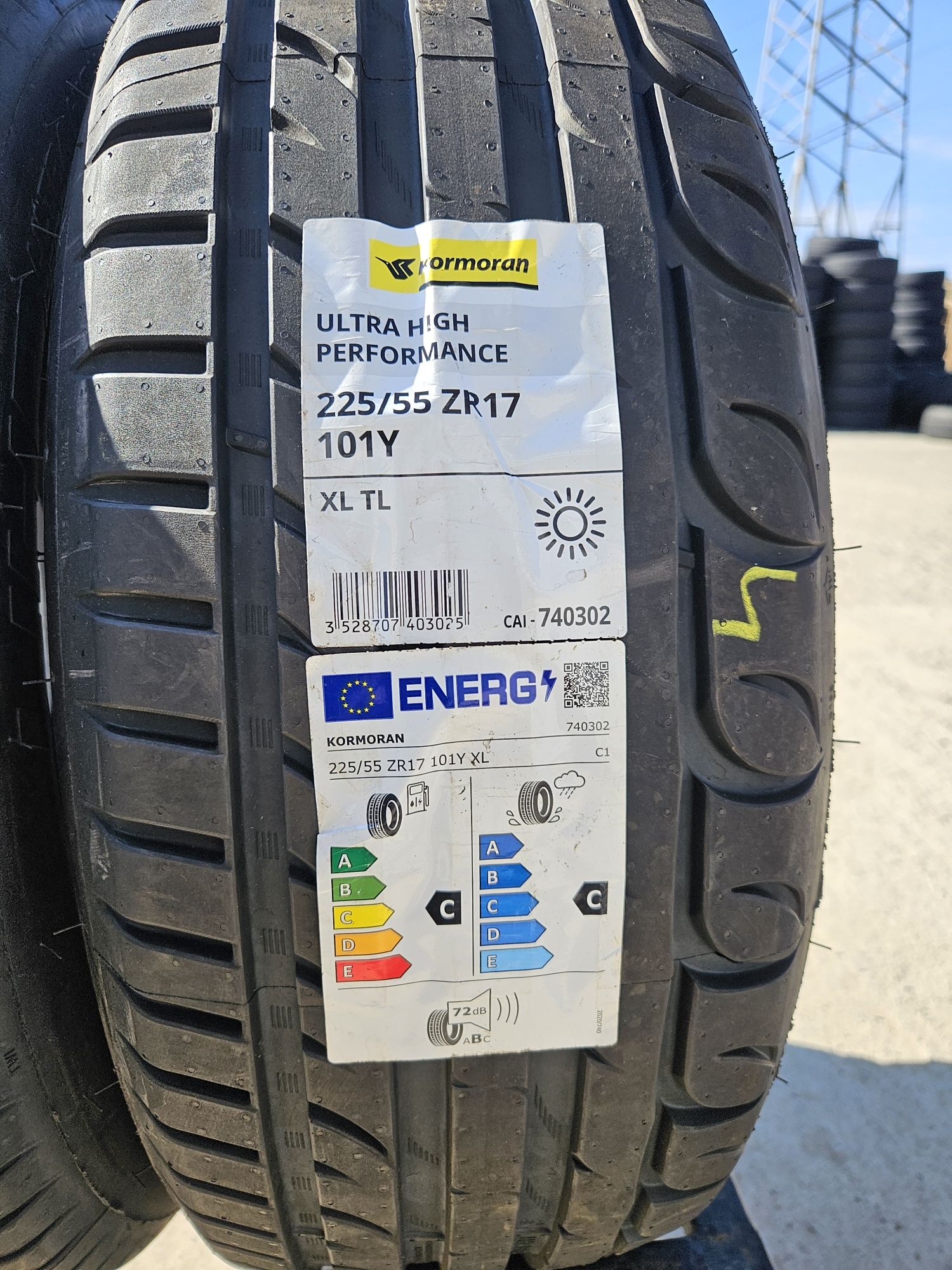 Vând anvelope vară Noi 225/55/17 225/55r17