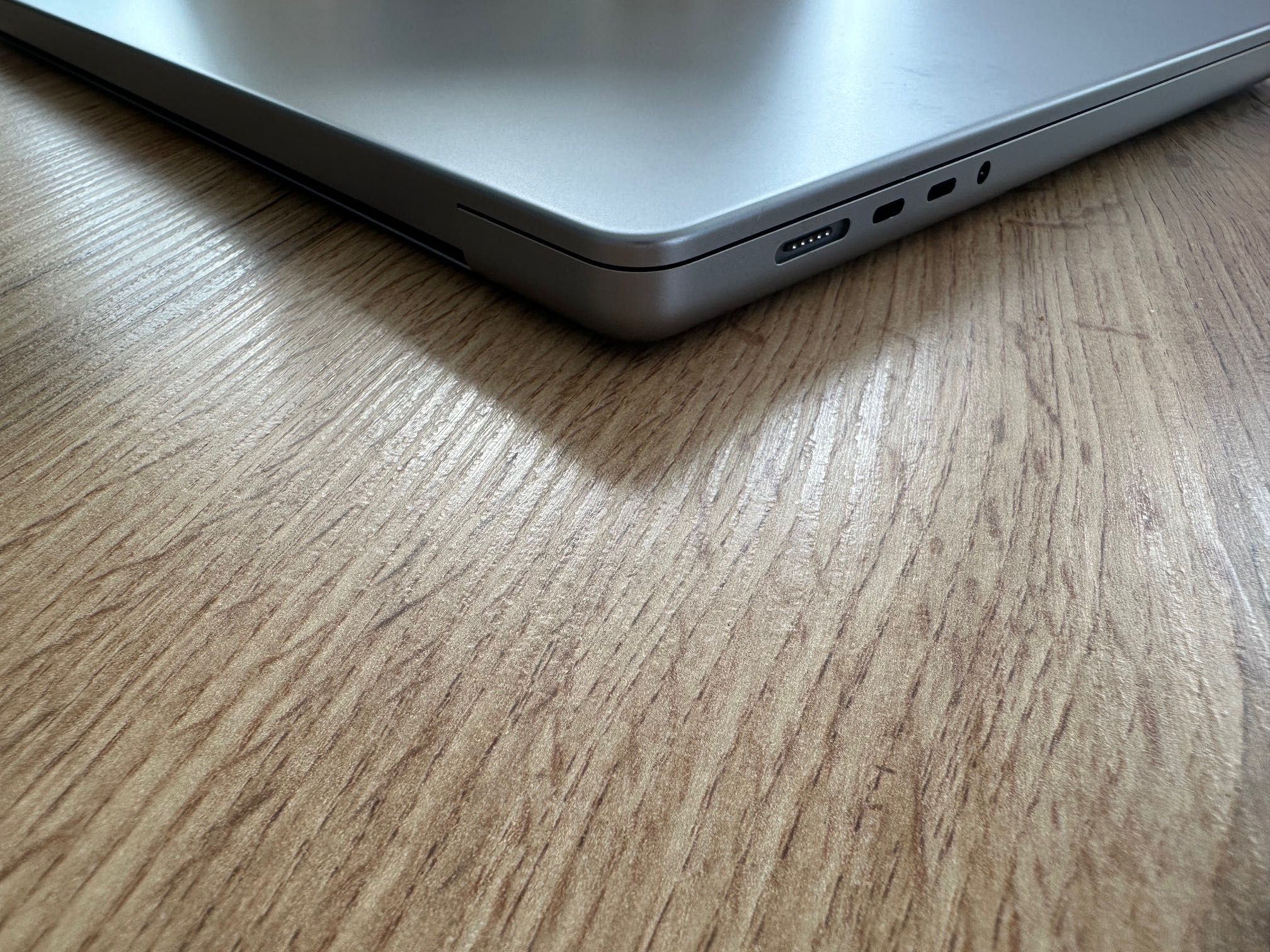 MacBook Pro 16" M1 Pro 10-CPU, 16-GPU, 32RAM,512SSD,ГАРАНЦИЯ 22.12.25г