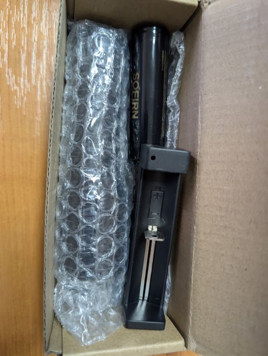 Lanterna subacvatica sofirn sd05