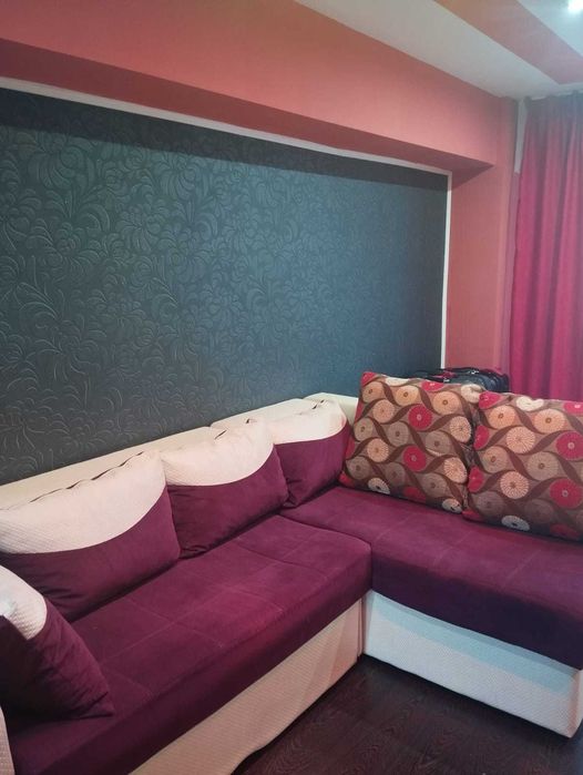 Apartament 3 camere de inchiriat