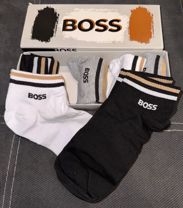 Мъжки чорапи и гащи- Dolce & Gabbana, Boss, Armani, The North Face