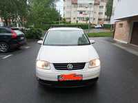 Vând Volkswagen Touran