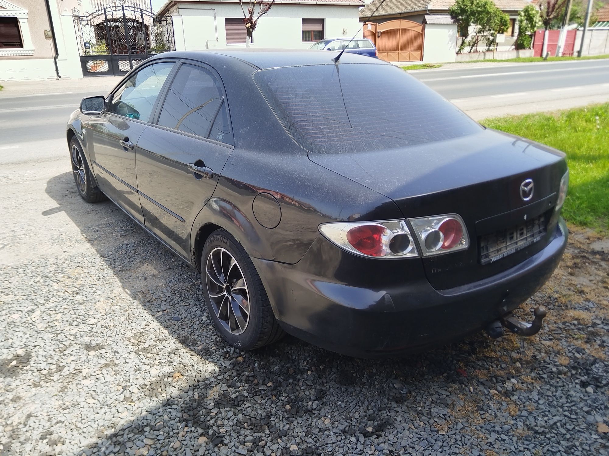 Bara spate Mazda 6 sedan an 2001-2007