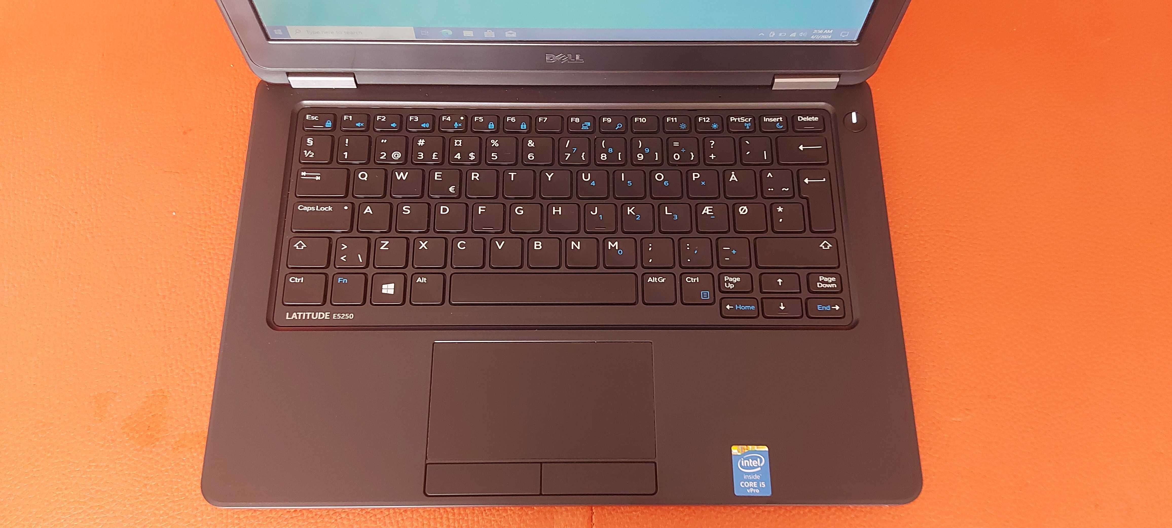 Лаптоп DELL Latitude E5250 /Intel Core i5-5300/RAM:8GB/ SSD:128