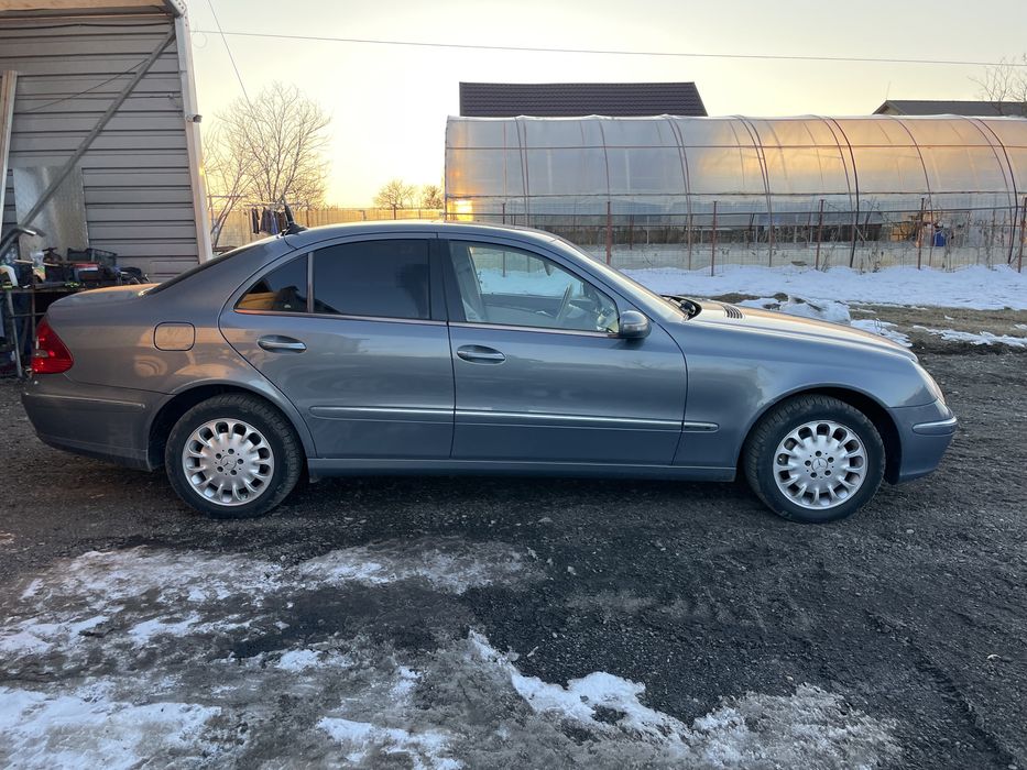 Mercedes E class