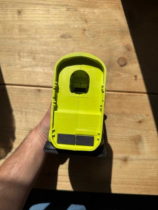 Slefuitor orbital Ryobi R18PS-0 ONE+, fara baterie