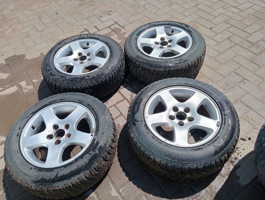 Шины с дисками  сатылады