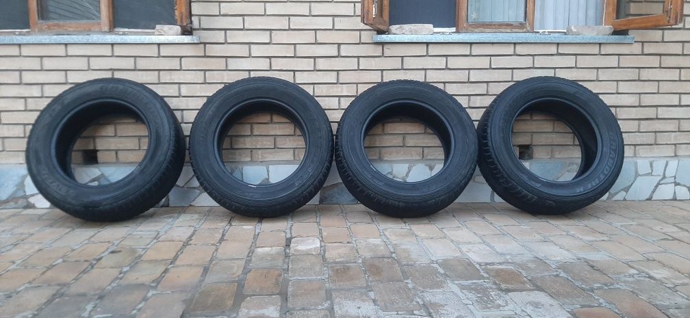 Balon Sotiladi Dunlop 265/60 R18 made in Indonesia  pulini tez keliwam