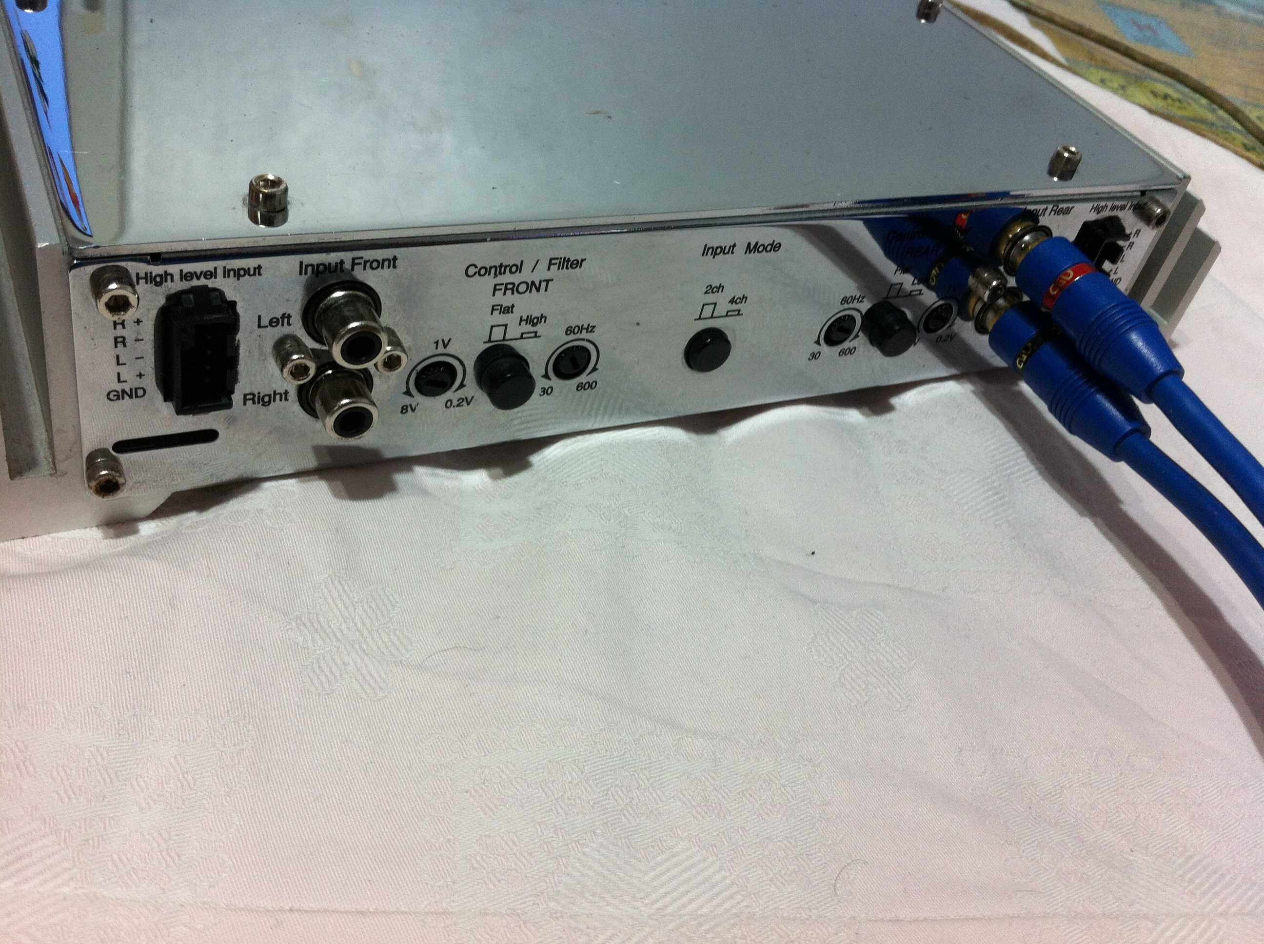 Amplificator Macrom max 800W hertz focal audison pioneer statie