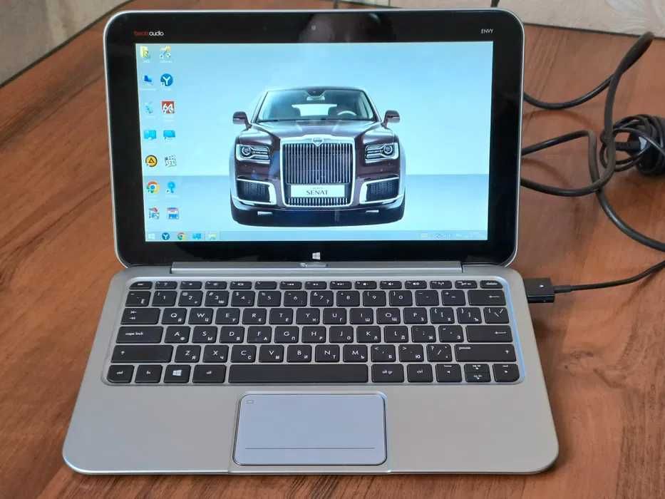 Продается трансформер сенсорный ноутбук-планшет HP/ОЗУ2Gb/SSD160Gb/