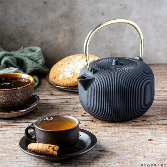 Ceainic din fonta cu strecuratoare, interior emailat, 1l, negru cu