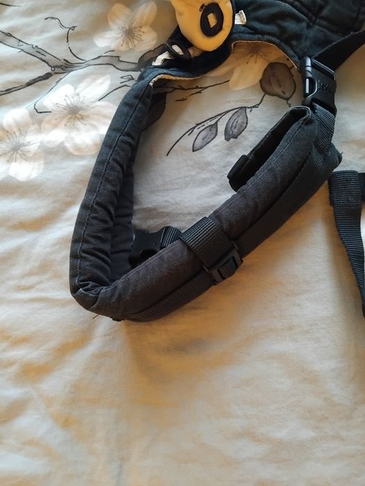 Кенгуру за бебе използвано