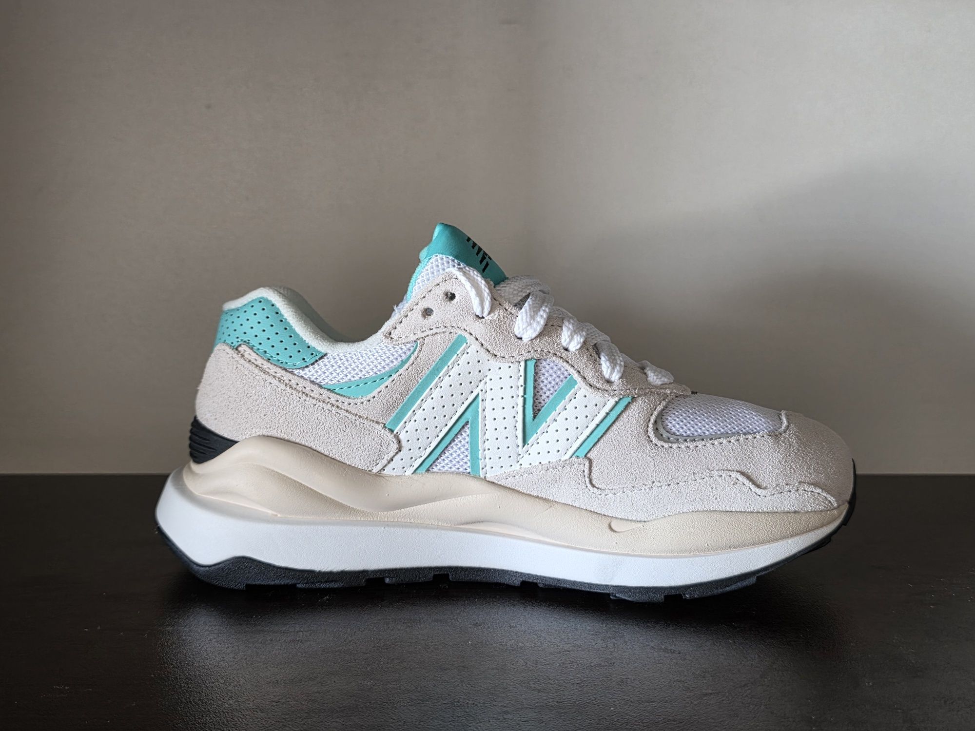 New Balance 5740/ 36.5номер 23см Стелка Нови с Кутия