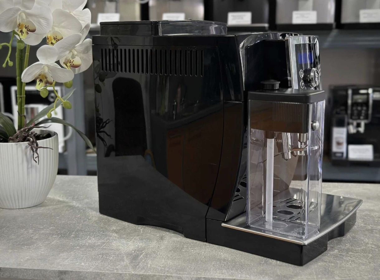 Кафемашина DeLonghi Cappuccino ECAM 23.450.B