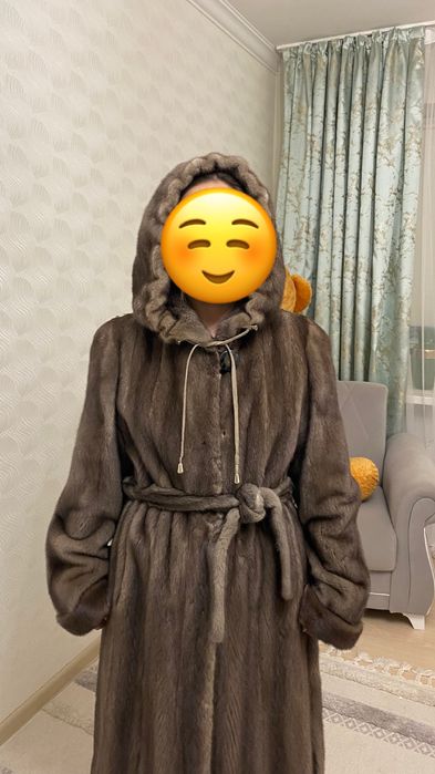 Продам норковую шубу
