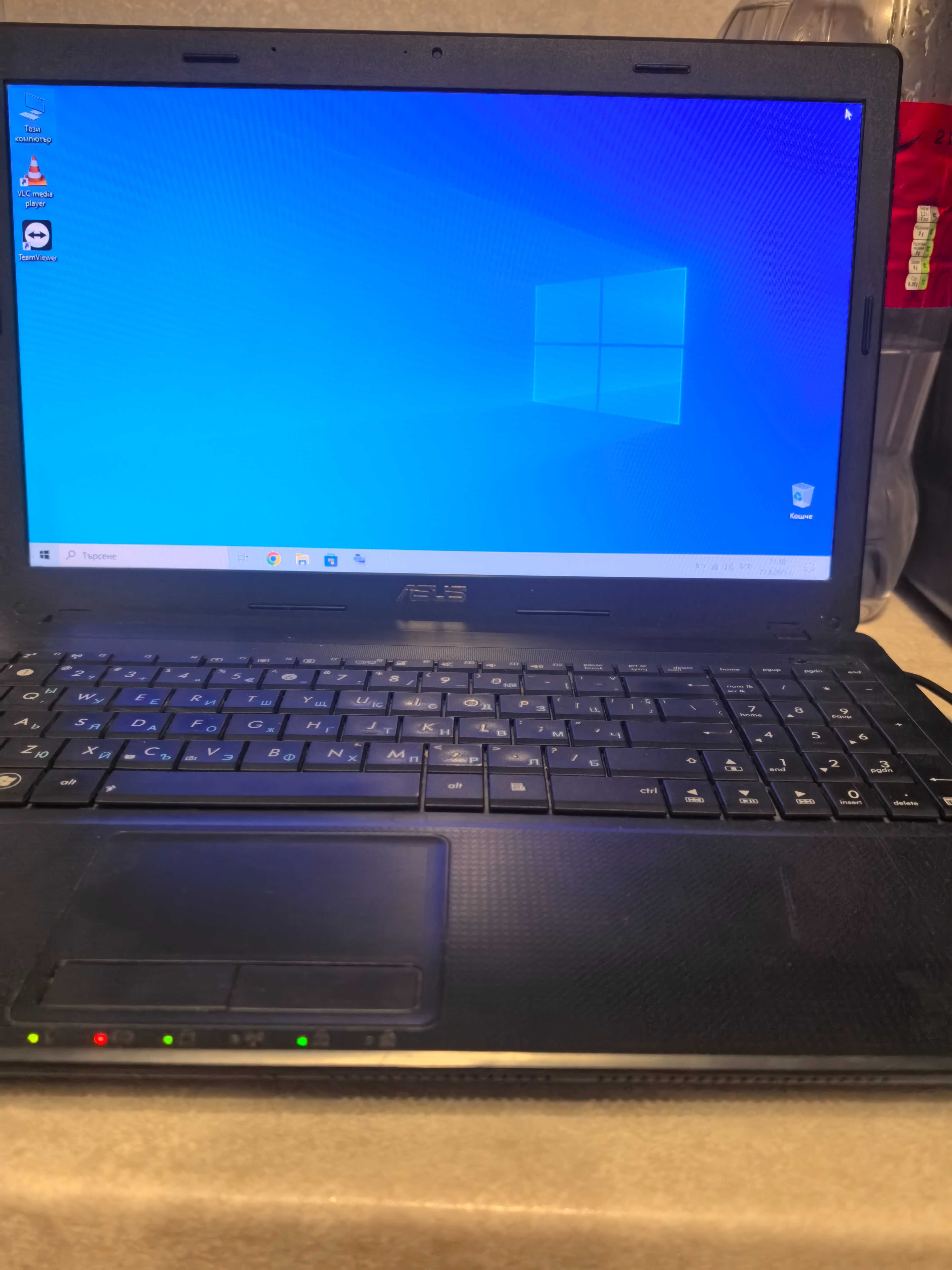 Лаптоп Asus K54HR.
