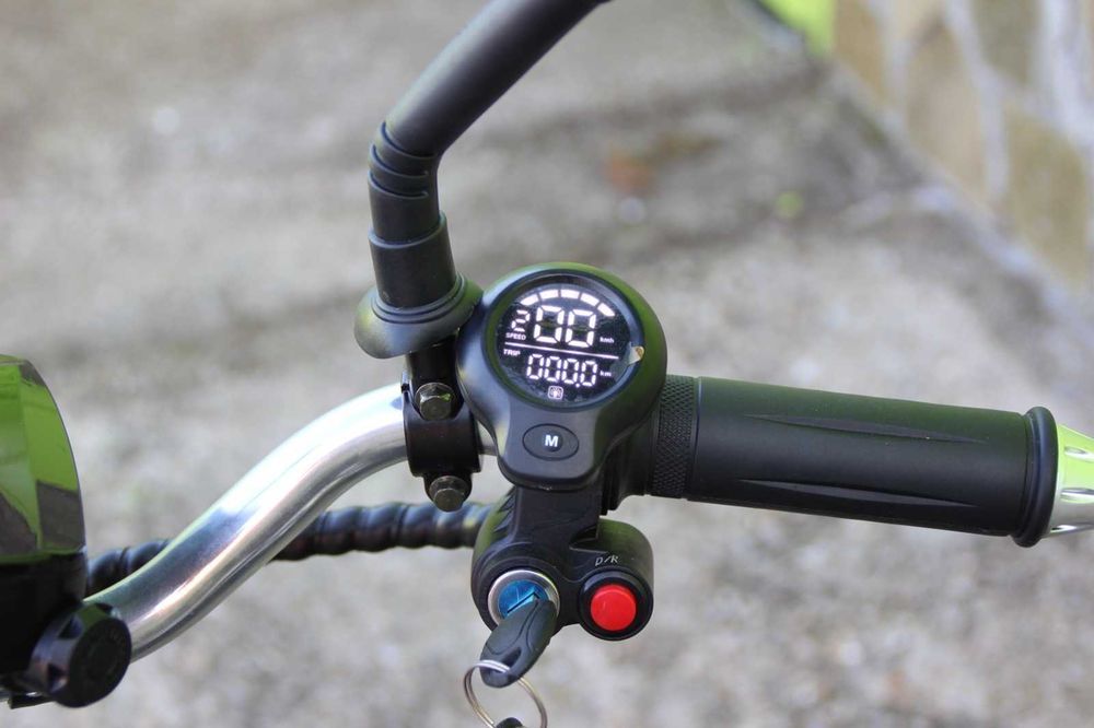 Електрическа триколка с равна платформа А3, 750W, 48V, 12Ah Maxmotors