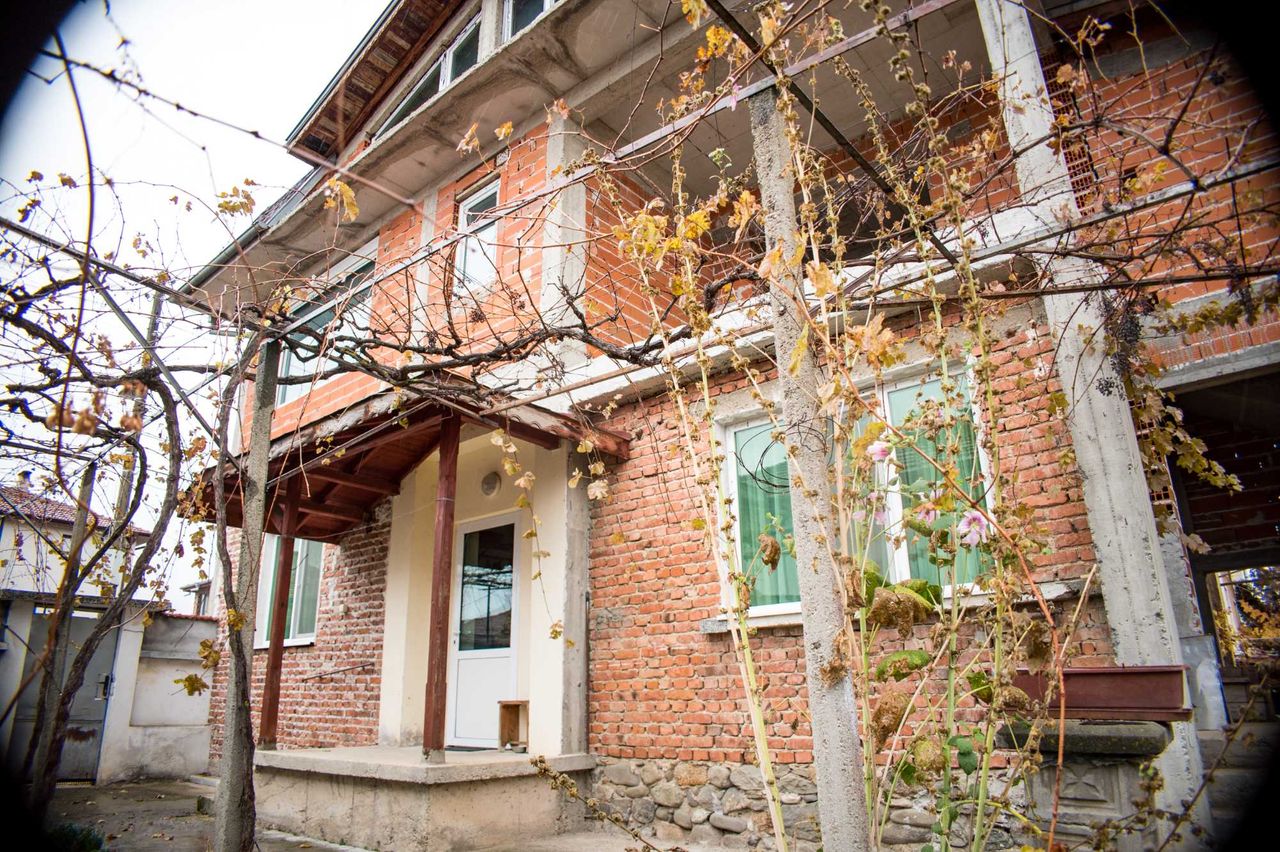 Продава се Къща в Павел баня - 260 кв.м за 481 €/кв.м - Снимка #22