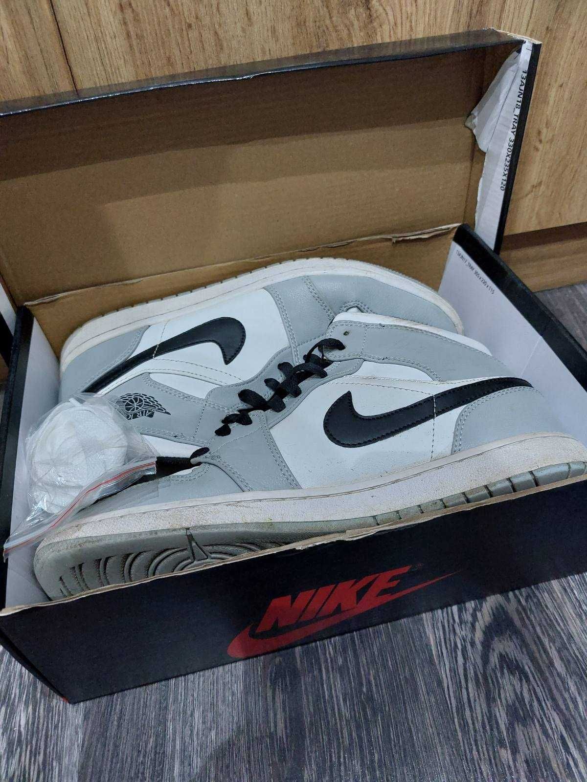 Кецове NIKE AIR 44 номер