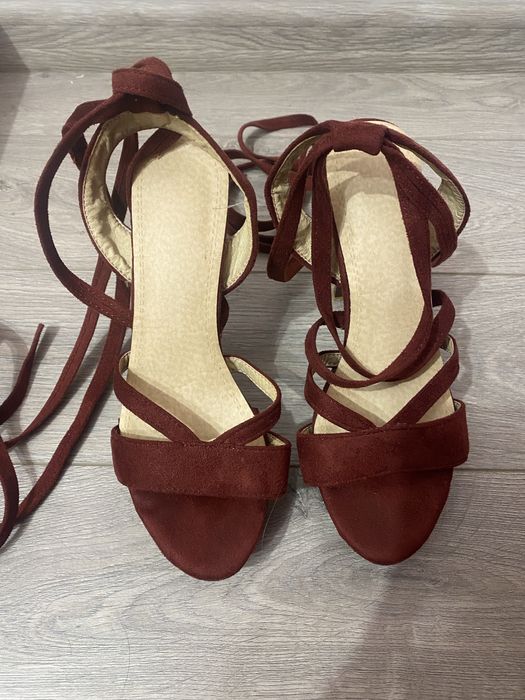 Дамски обувки