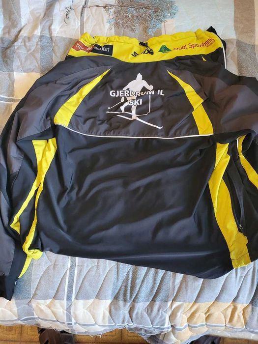 ветровка, лыжная куртка swix