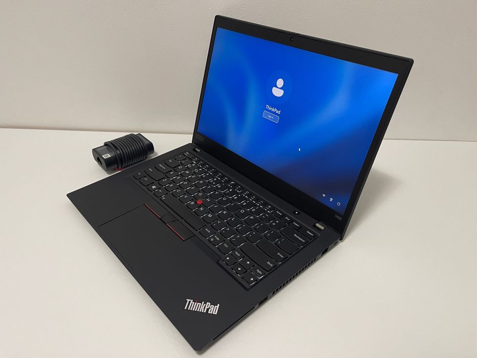 Lenovo ThinkPad T495 • 16GB RAM • 1TB SSD • Tastatura iluminata