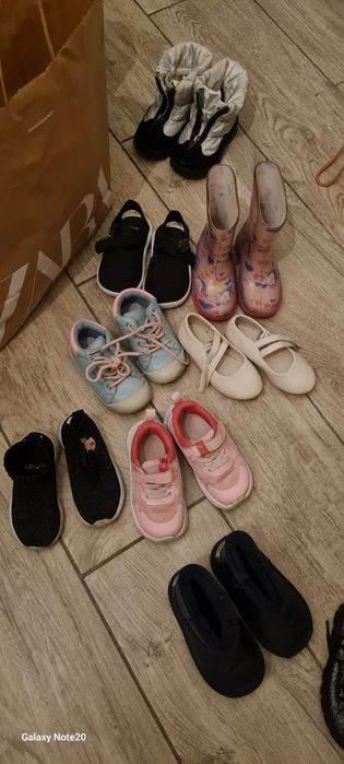 Incaltaminte marimea 22/23
