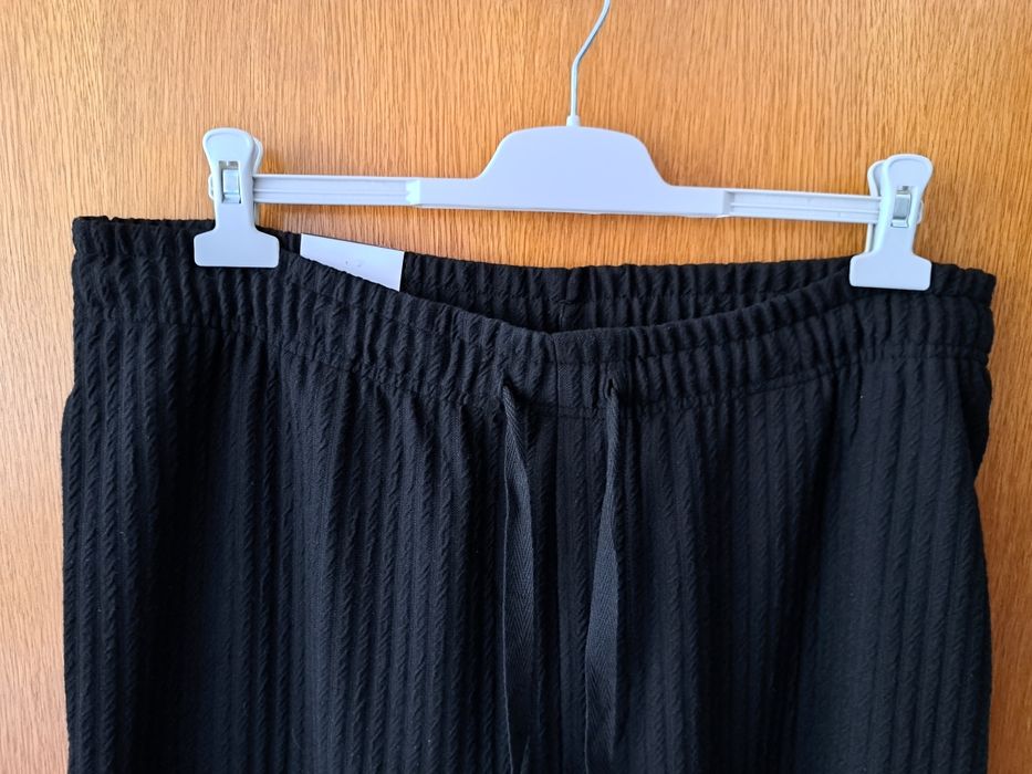 Pantaloni casual