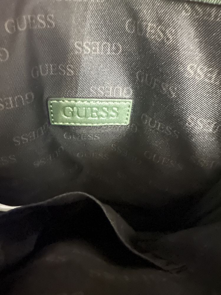 Guess чанта