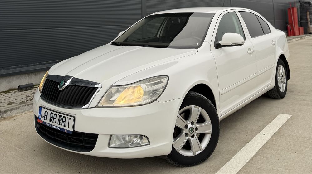 Skoda Octavia / 2013 / 1.6diesel / Alb Perlat / Propietar !