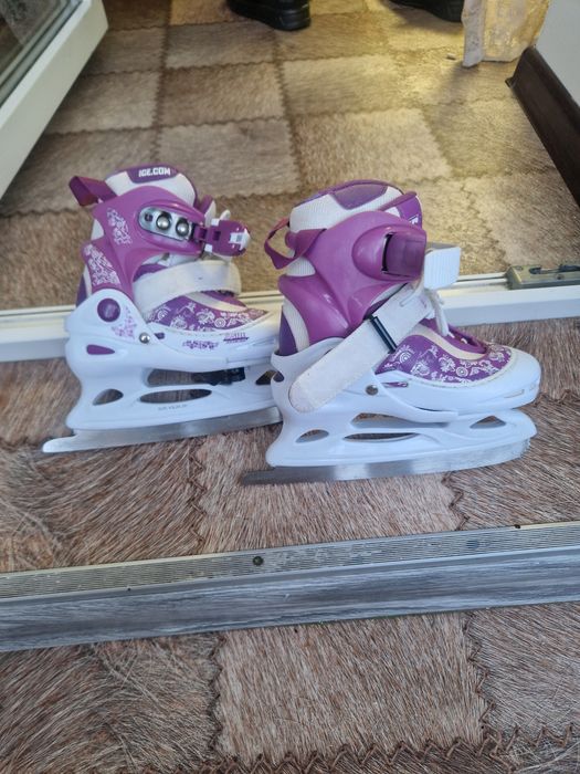 Продам коньки на ребенка