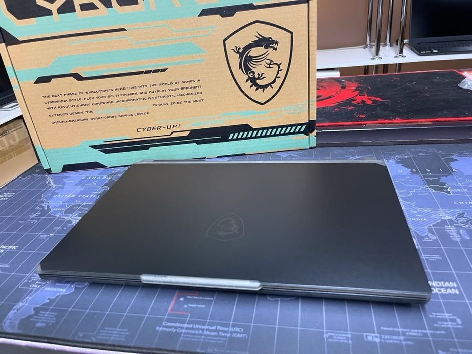 Игровой MSI Cyborg 15 Core i5-13420H/16GB/SSD512GB/RTX4060
