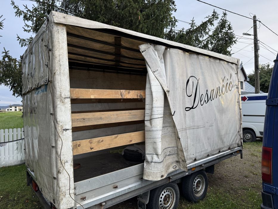 Remorca SARIS 2700 kg