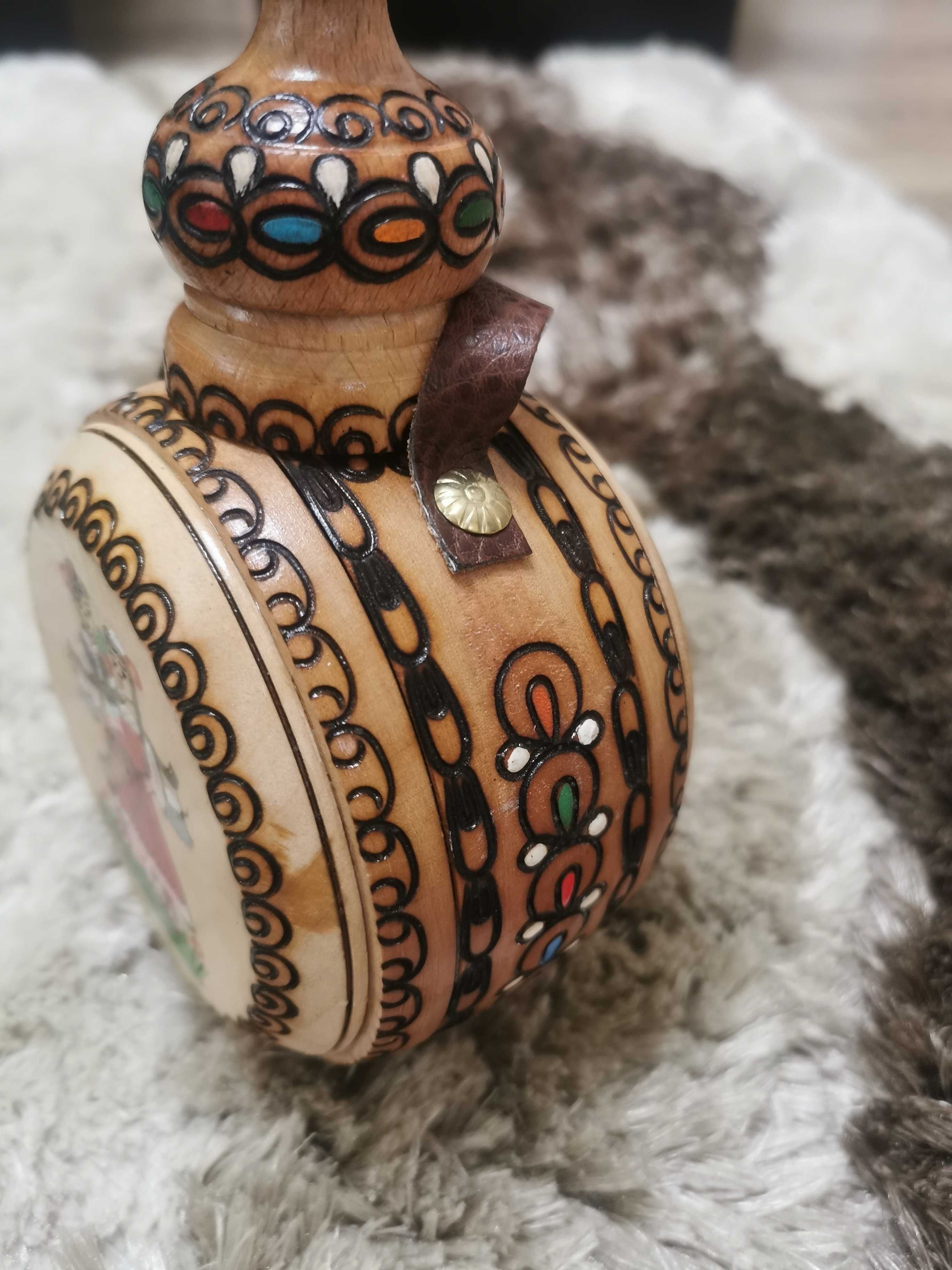 Продавам чисто нова дървена бъклица