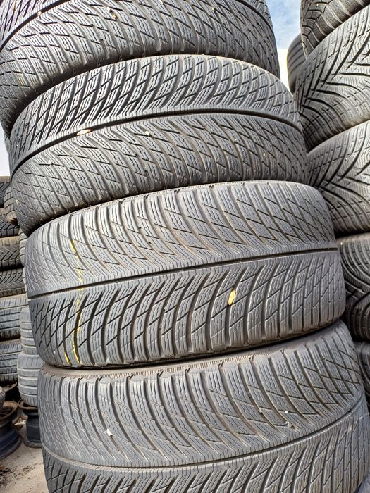 Гуми 225/45/18със255/40/18 Мишелин-Спортпакет