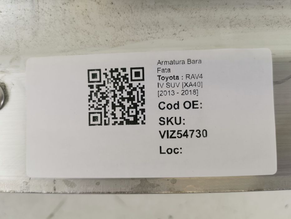 Тойота РАВ4 / Toyota RAV4 Оригинална предна броня в добро състояние