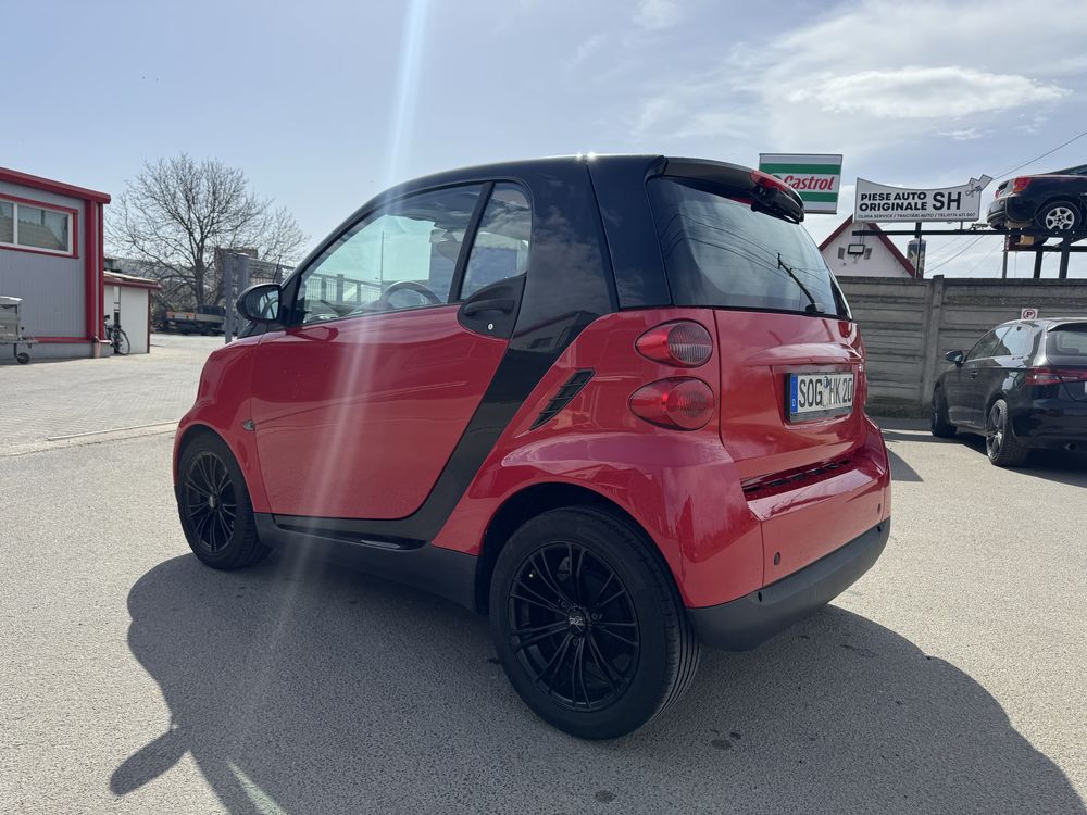 Smart Fortwo 1,0 12V Coupe MHD Automat an 2010 139.000 km Panoramic