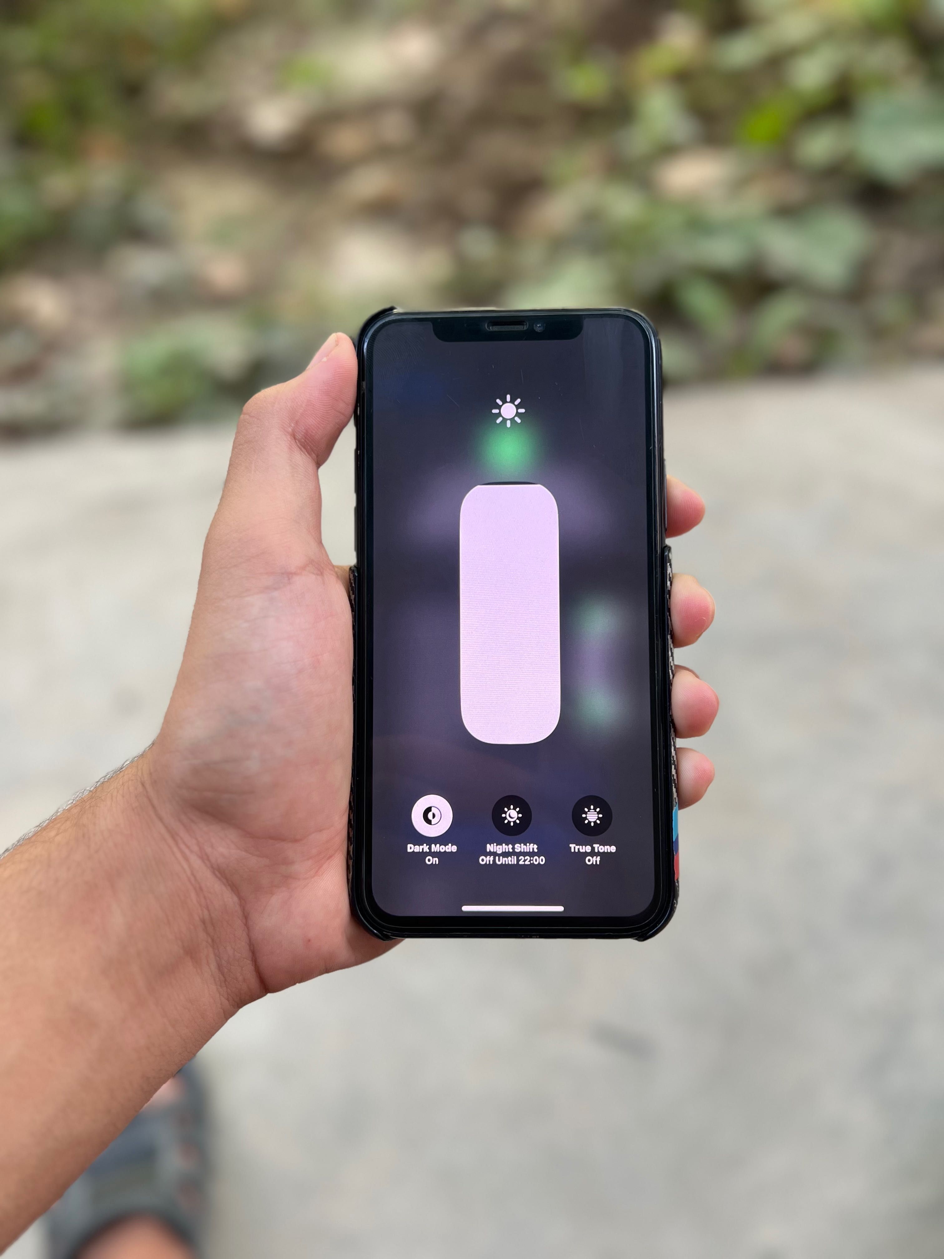 iPhone 11 pro naxtga