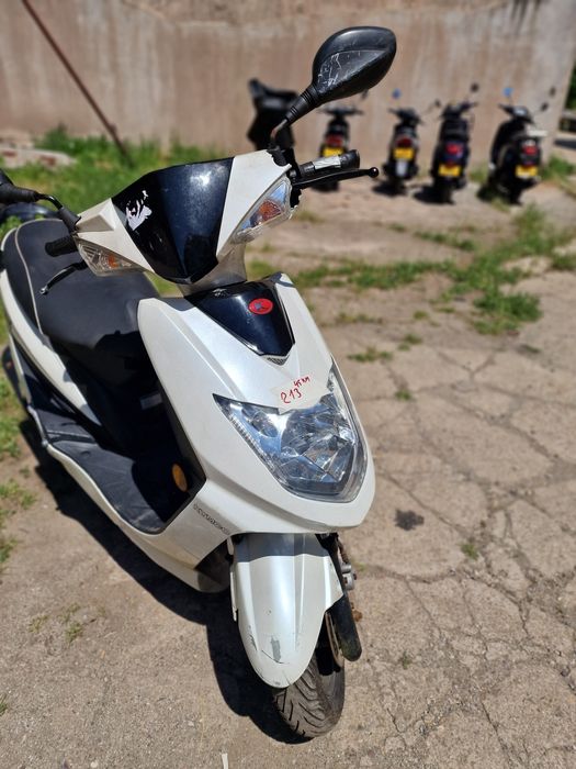 Scutere fără permis