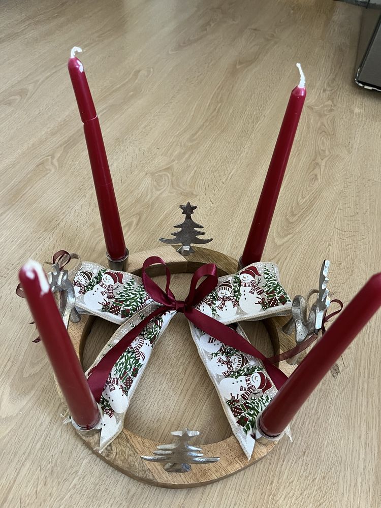 Новогодишен свещник