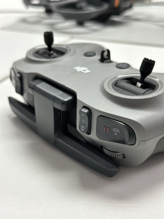 Продам FPV Remote Controller 2 в хорошем состоянии